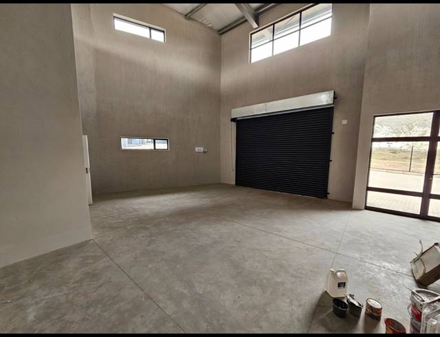 227M² WAREHOUSE FOR SALE IN MOREHILL